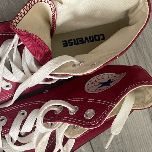 Maroon converse (size 5.5 UK) - Picture 2 of 3